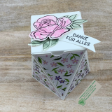 22_06_14_VerpackungVerdrehteGeschenkbox